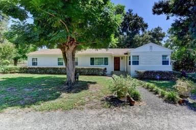 Main picture of 611 N Garfield Ave