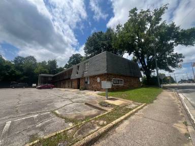 Main picture of 2914 Martin Luther King Blvd