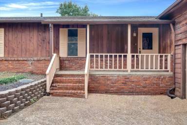 Main picture of 3113 Candlewood Dr