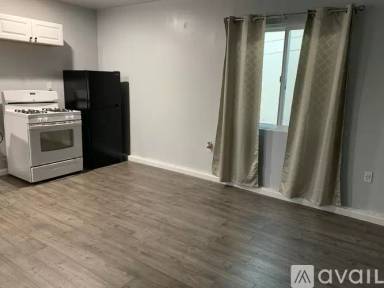 Main picture of 149 Oxnard Ave