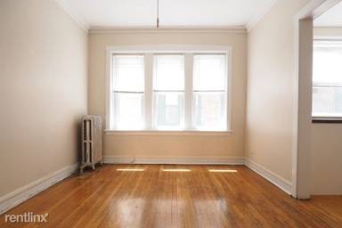 Main picture of 4043 N Mozart St