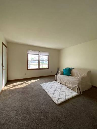 Main picture of 203 Stonewall Ct
