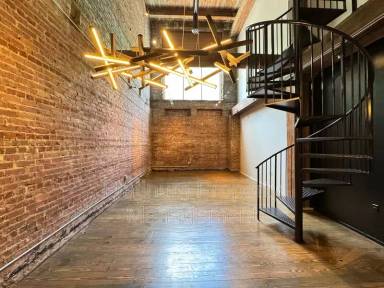 Main picture of 326 Nelson St SW