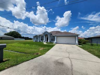 Main picture of 1001 Eiffel Ln