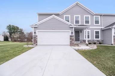 Main picture of 8758 Tiburon Ln