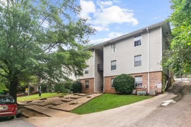 Main picture of 1417 1419 33 1339 33 St St