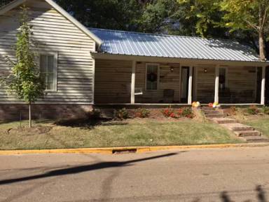 Main picture of 435 N 15th St