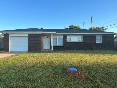 Main picture of 9605 Harmony Dr