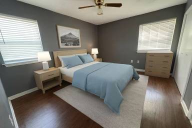 Main picture of 4300 Killam Ave