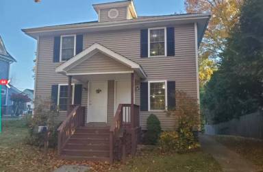 Main picture of 60 Amherst St