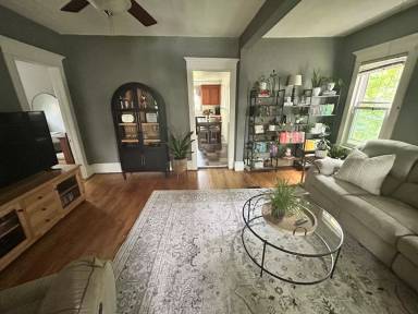 Main picture of 412 Avon St