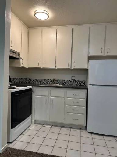 Main picture of 1808 H St