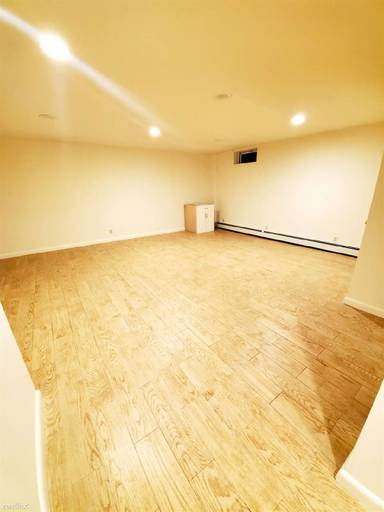 Main picture of 6816 Alderton St