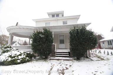 Main picture of 1546 12th Ave