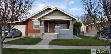 Main picture of 1419 Elba Ave