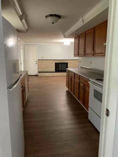 Main picture of 7011 Cliffwood Pl