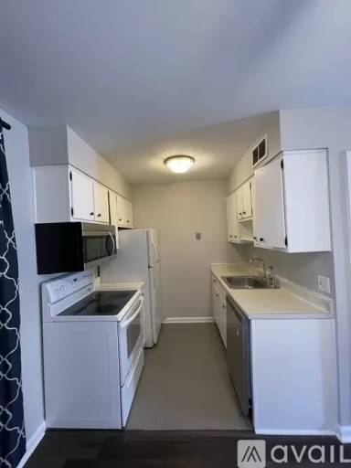Main picture of 1926 Goldsmith Ln