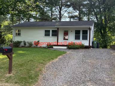 Main picture of 11 Kentucky Dr
