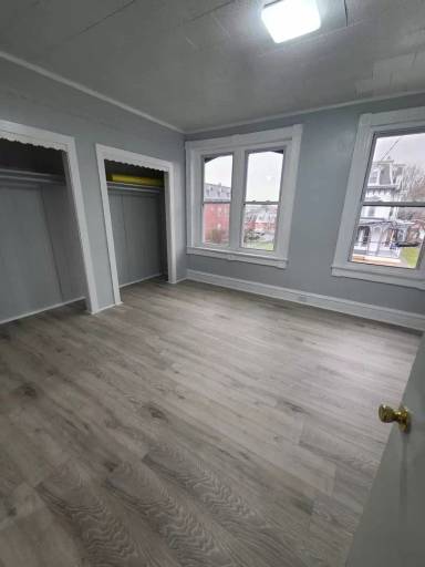 Main picture of 647 N 3rd St