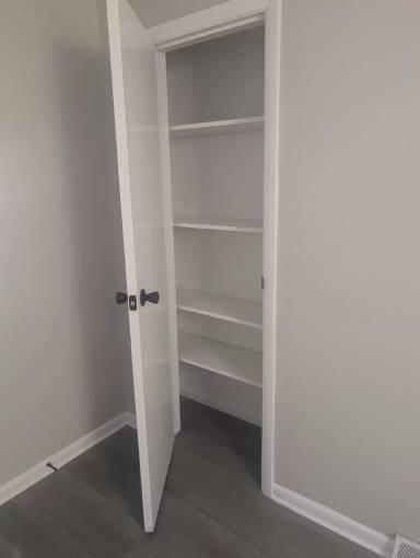 Main picture of 2717 Avenue A