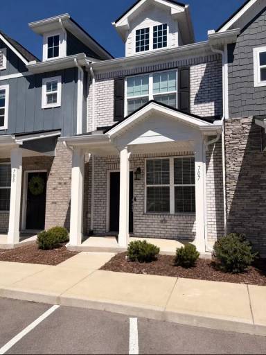 Main picture of Novel Harpeth Heights