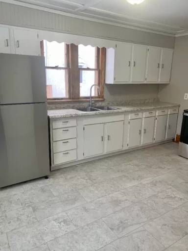 Main picture of 2308 3rd Ave E