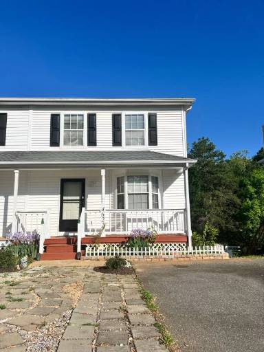 Main picture of 4622 Briarwood Dr