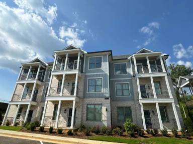 Main picture of 1205 Pleasant Dr