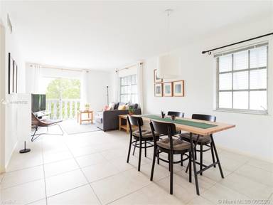 Main picture of 1150 Madruga Ave