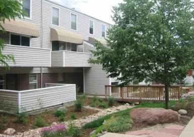 Main picture of Maxwell Place Condo