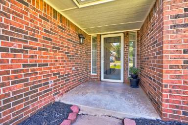 Main picture of 1019 Dustin Dr