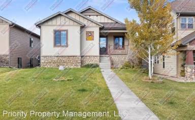 Main picture of 110 College Park Cir