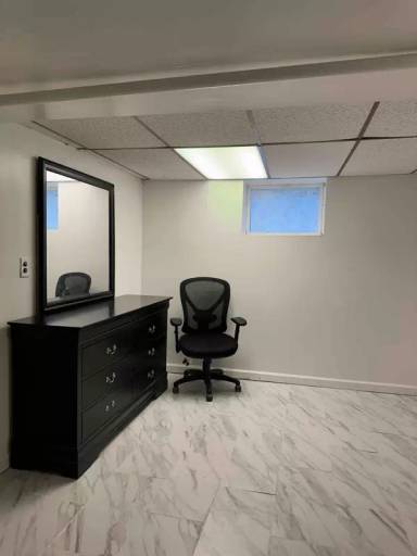 Main picture of 214 Chamberlain Ave