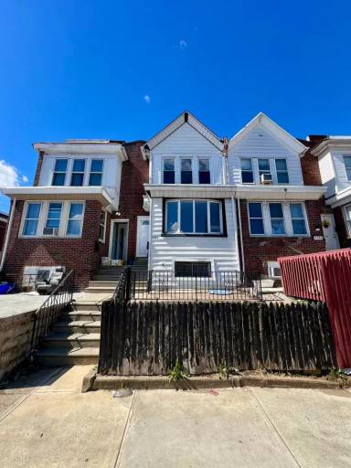 Main picture of 4584 G St