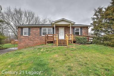 Main picture of 525 Berry Ridge Rd