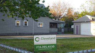 Main picture of 3133 W 18th Pl