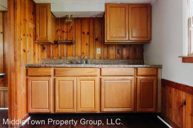 Main picture of 1324 W Gilbert St