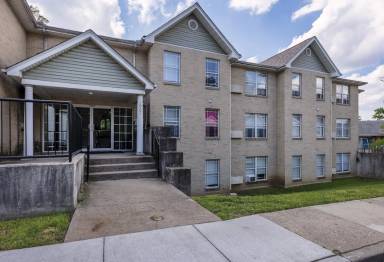 Main picture of 3067 O Bryon St