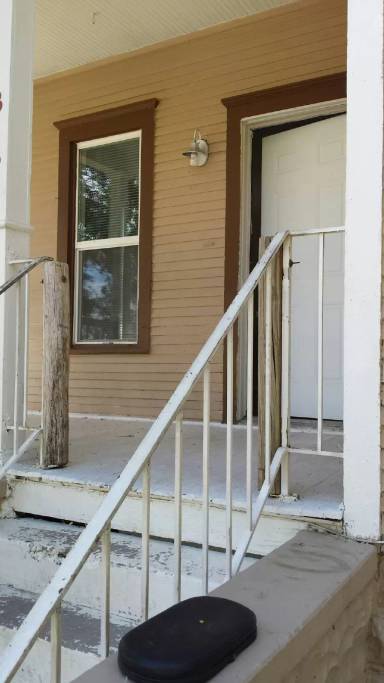 Main picture of 313 9th Ave