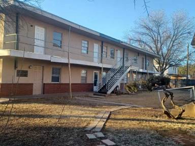 Main picture of 1802 8th Street Apartments