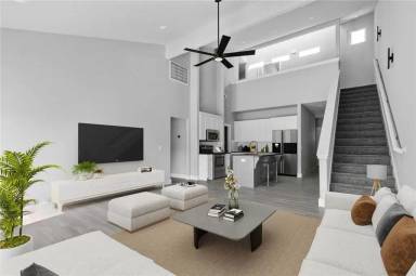 Main picture of 656 Sun Meadow Loop