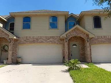 Main picture of 1027 Yellow Hammer St