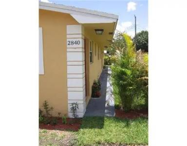 Main picture of 2830 NW 15th Ct