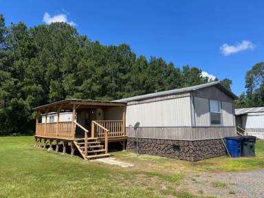 Main picture of 5650 Highway 1