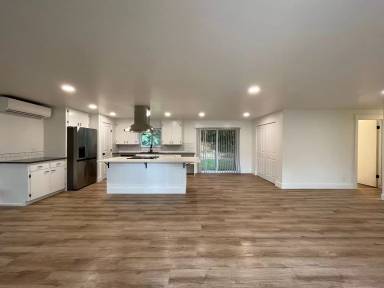 Main picture of 3215 W 7th Ave