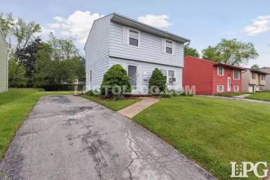 Main picture of 4336 Deerwood Ln