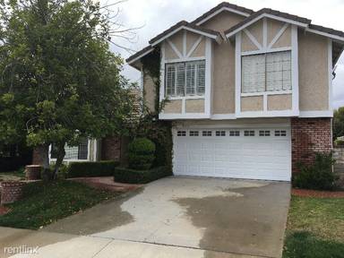 Main picture of 6071 Rustling Oaks Dr