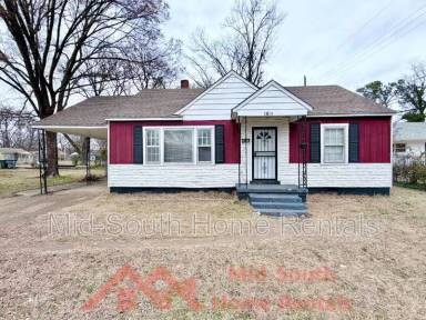 Main picture of 2914 Hoskins Dr