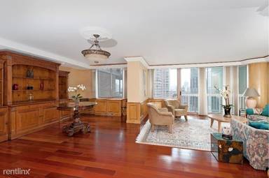 Main picture of The Vanderbilt Condominium
