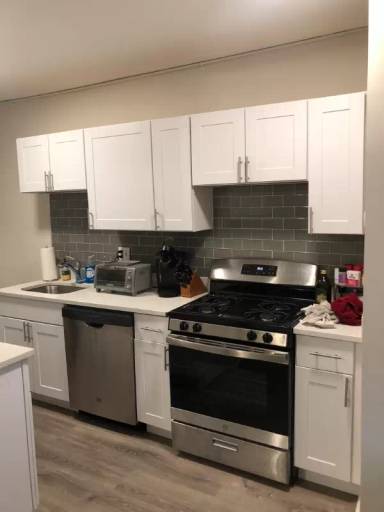 Main picture of 1249-55 W Henderson St & 3323-25 N Lakewood Ave